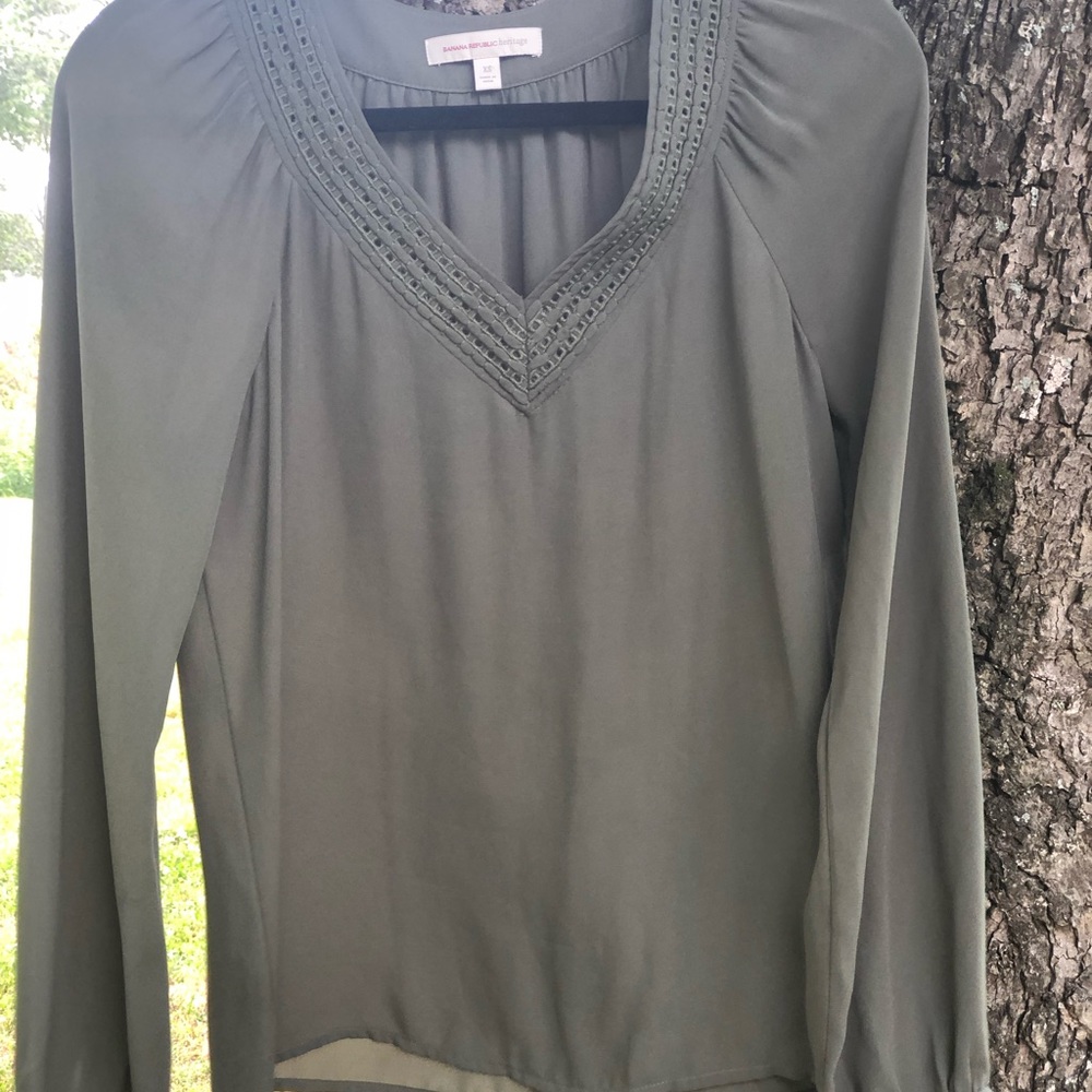 Banana Republic olive green blouse